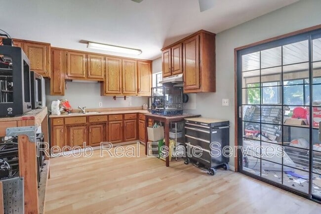 Building Photo - 3289 Altoro Ln