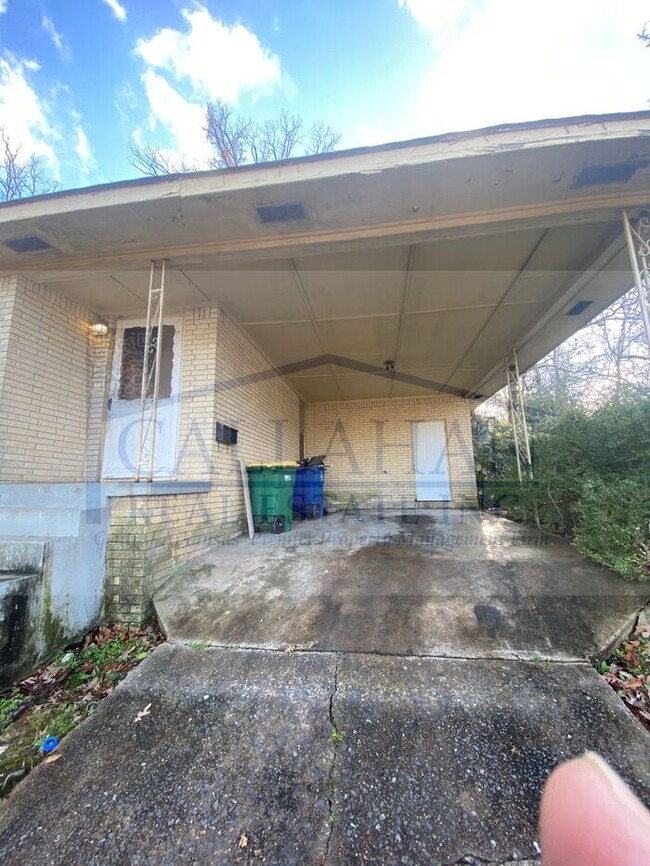 Building Photo - Park Hill area of North Little Rock