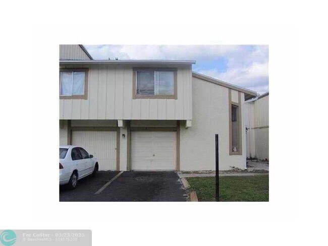 Building Photo - 2222 NW 59th Wy