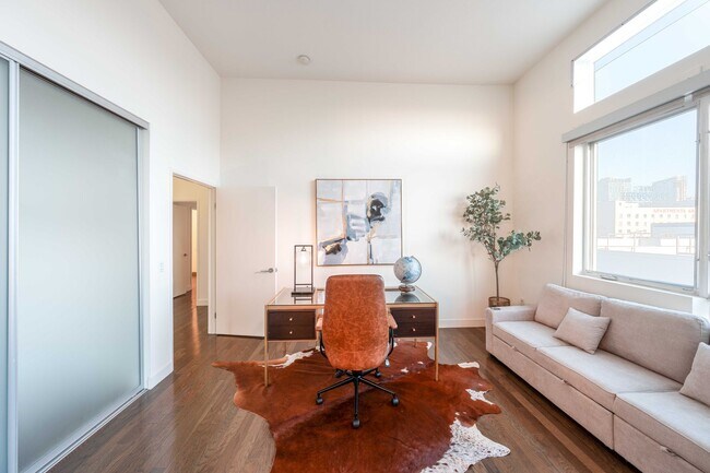 Building Photo - 1234 Wilshire Blvd