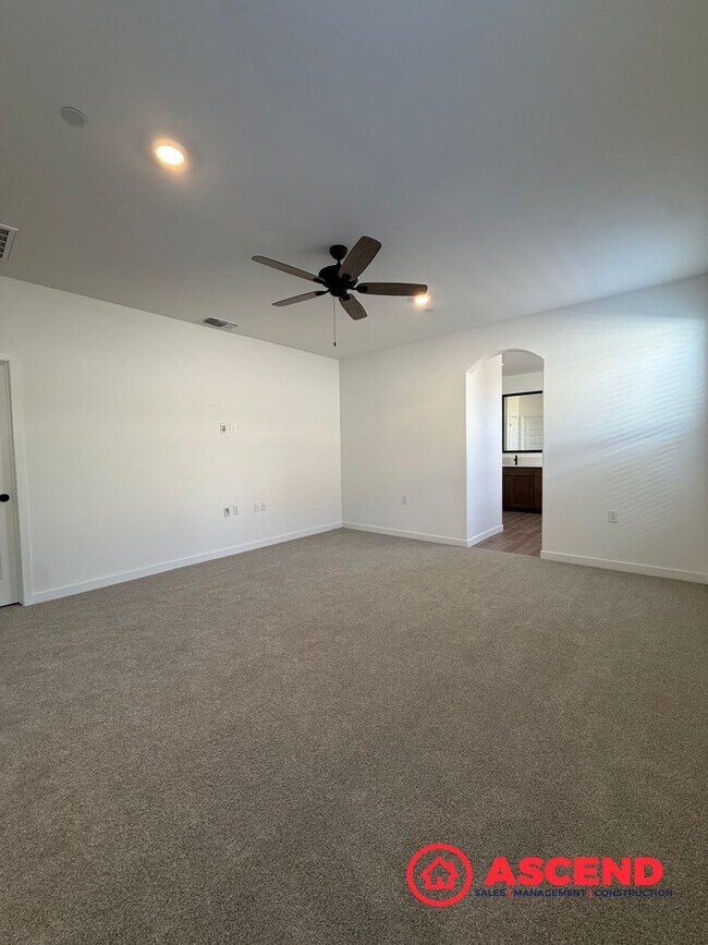 Building Photo - Be the very first resident to enjoy this stunning, newly built single story home.