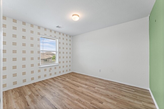 Building Photo - 26003 Amber Pearl Dr