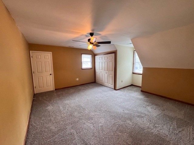 Building Photo - 7047 Maple Ct