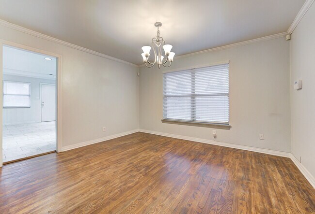 Building Photo - 4121 NW 20th St