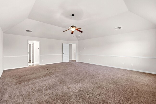 Building Photo - 4464 Grove Landing Dr