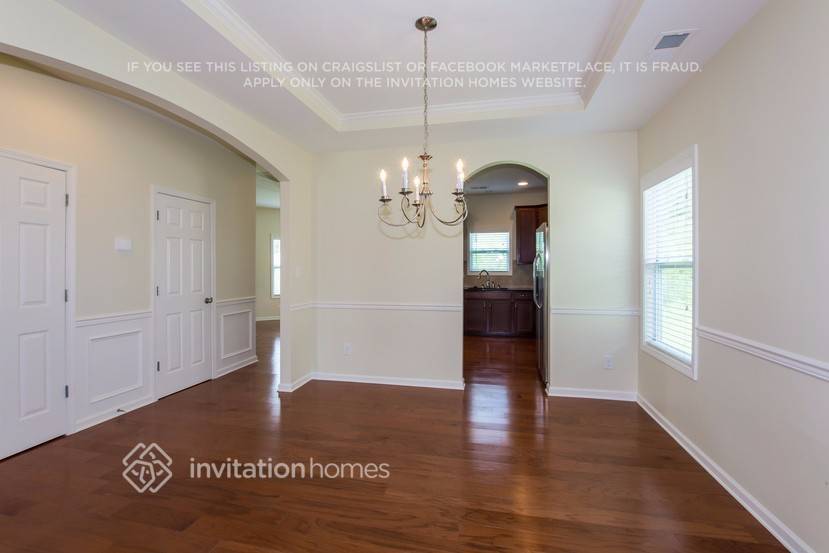 Building Photo - 4924 Elementary View Dr