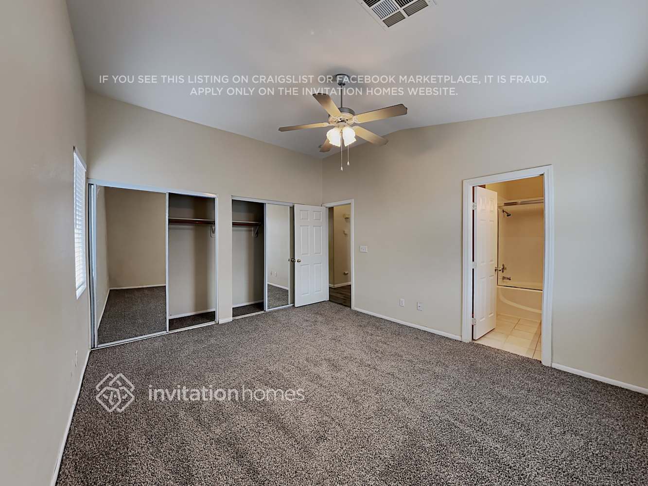 Building Photo - 2043 Babylon Mill St