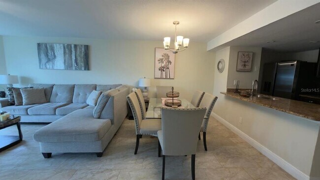 Building Photo - 5014 Laguna Bay Cir