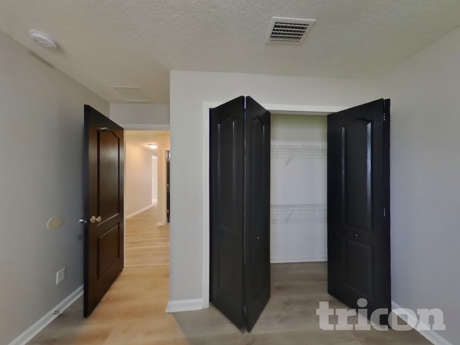 Building Photo - 86531 Cartesian Pointe Dr