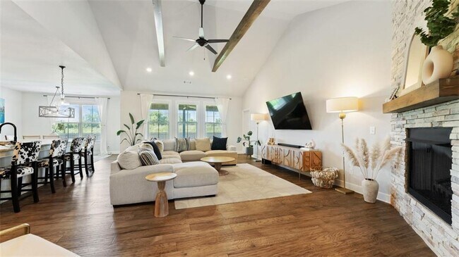 Building Photo - 4103 SW Wheatgrass Blvd