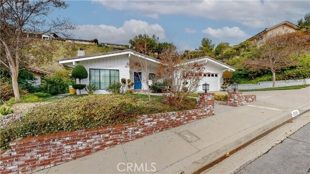 Building Photo - 3119 Mesa Verde Dr