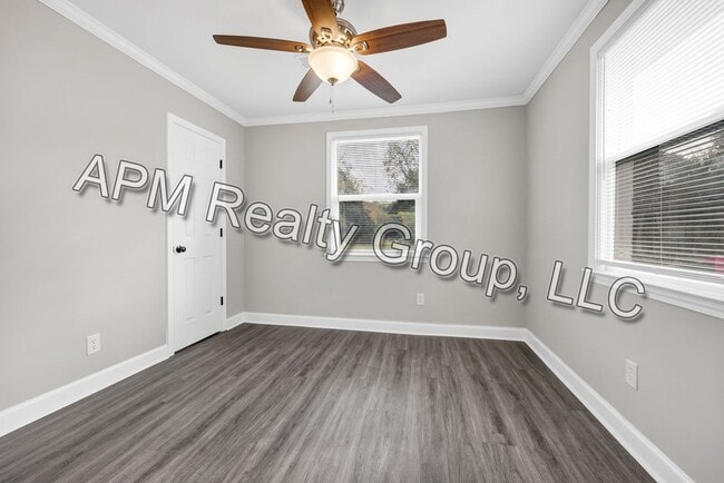 Building Photo - Brand new three bedroom house.