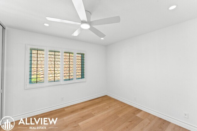 Building Photo - Luxury Living in the Prestigious Guard-Gated Community of Dove Canyon