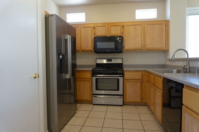 Building Photo - 5258 Cedar Bridge Ct