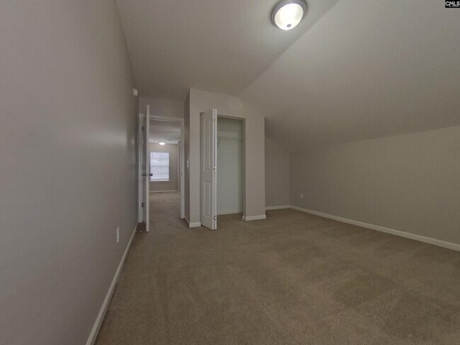 Building Photo - 302 Merchants Dr