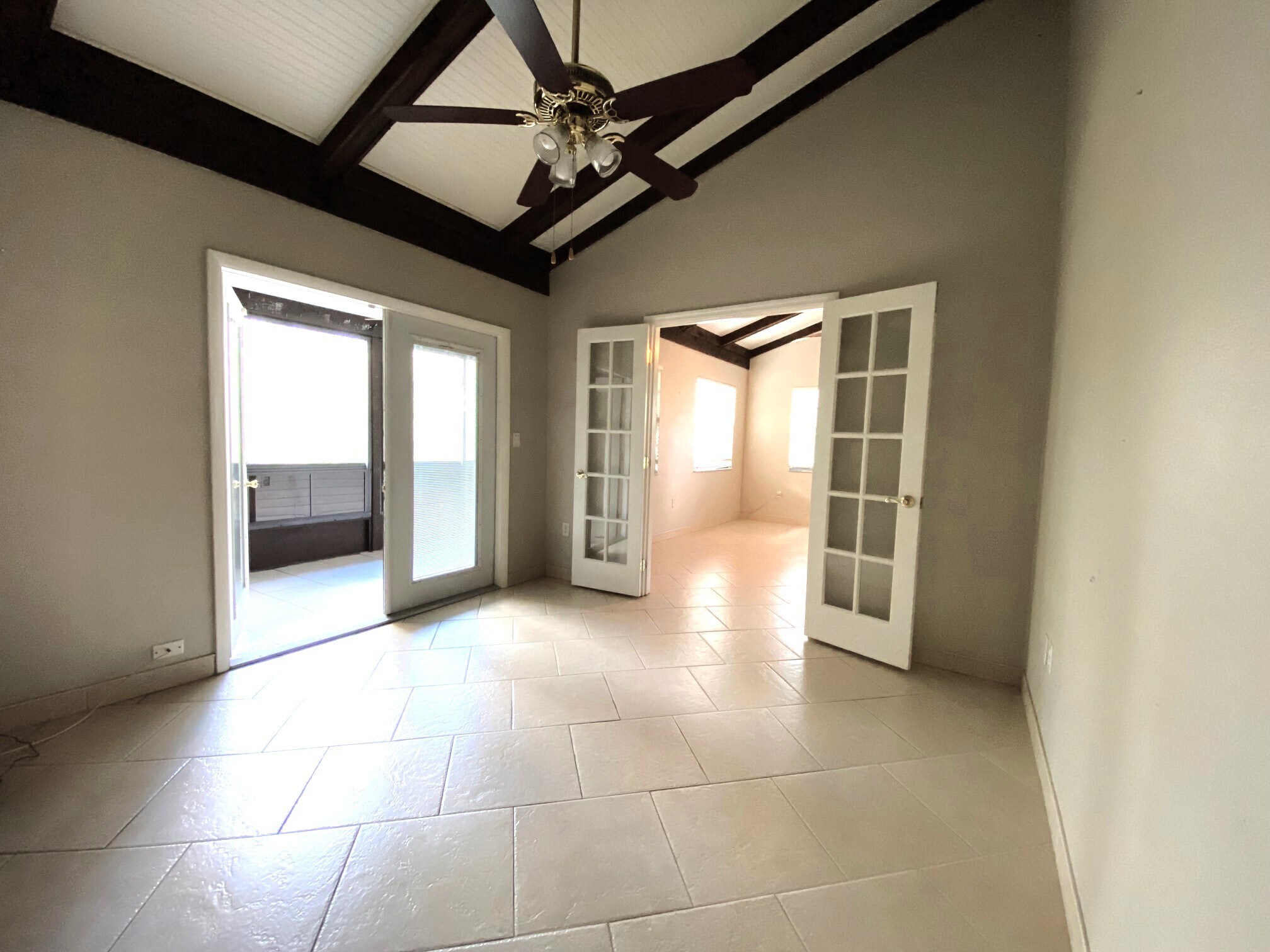 Family room (3rd bedroom) (2) - 12225 Environmental Dr