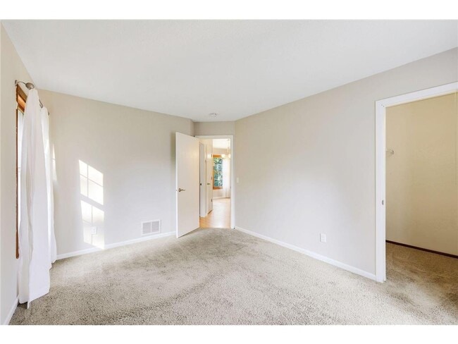 Building Photo - 11266 50th Pl N