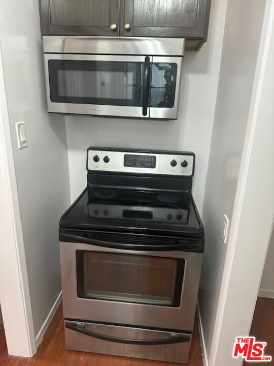 Building Photo - 840 S Bedford St