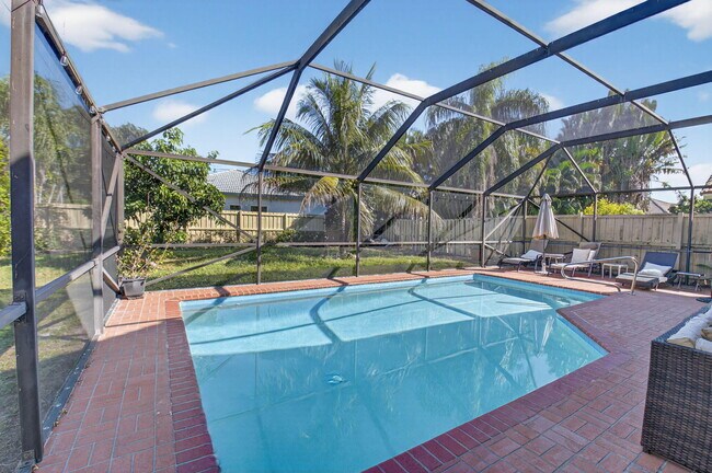 Building Photo - 190 Temple Ave