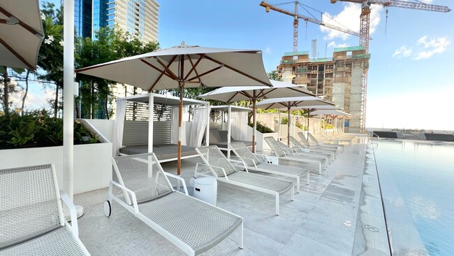 Building Photo - Available Now -- Brand New 2 Bedroom, 2 Ba...