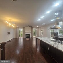 Building Photo - 42259 Riggins Ridge Terrace