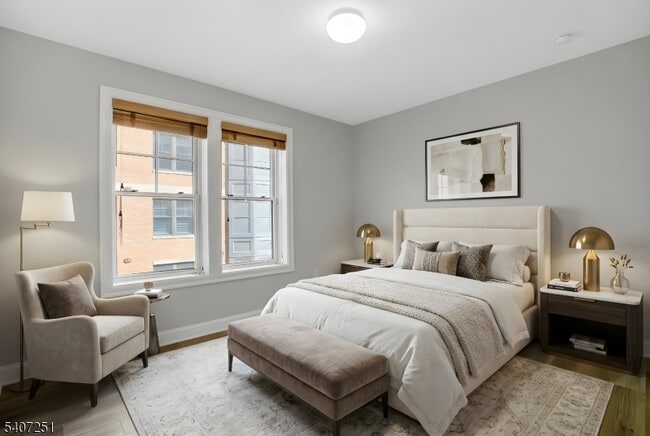 Building Photo - 40 W Park Pl