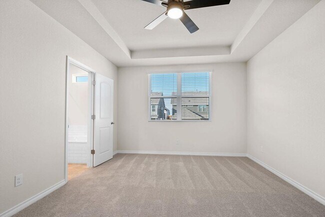 Building Photo - 108 Woodrow Ln