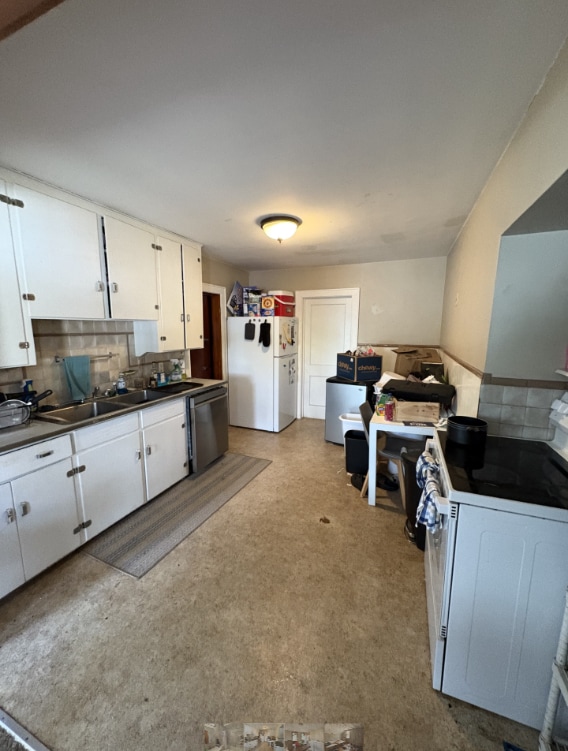 Building Photo - 48 Belchertown Rd