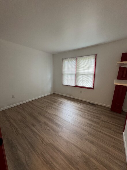 Building Photo - 17 Buckwalter Cir