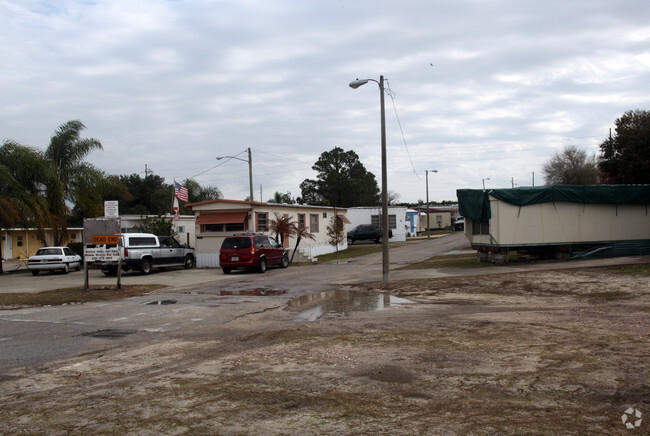 Lakeside Gardens Mobile Home Park - Lake Wales, FL | Apartment Finder