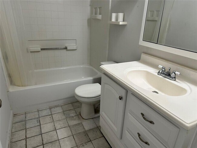 Building Photo - 6328 Newtown Cir