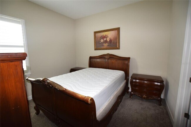 Building Photo - 132 Amanthus Ct