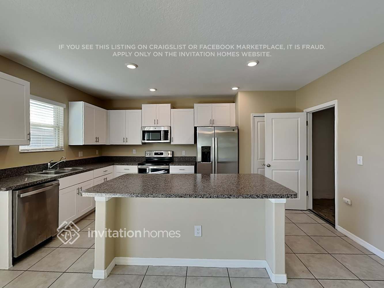 Building Photo - 1524 Flower Dust Dr