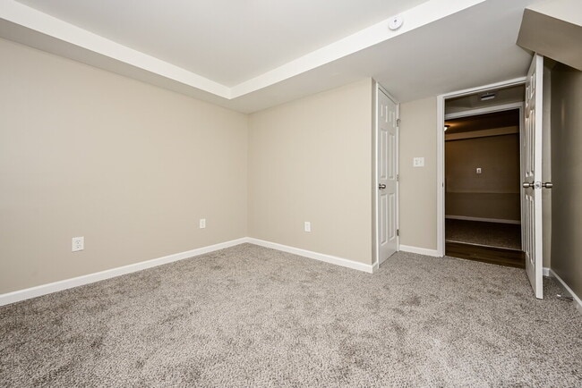 Building Photo - 3091 Ashbury Ln