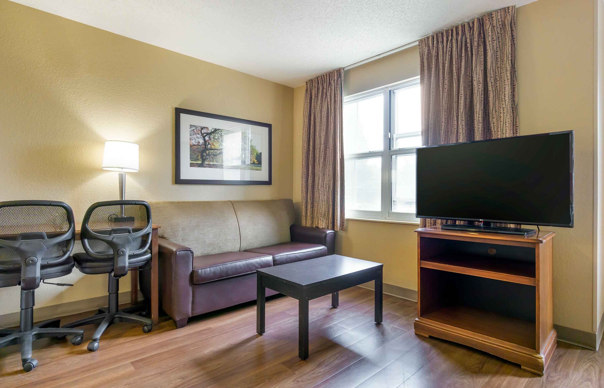 Building Photo - Furnished Studio-Seattle - Everett - Silve...