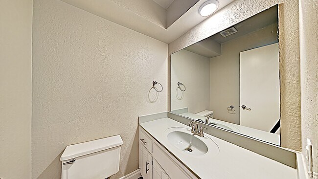 Building Photo - Beautiful 4 Bedroom 2 Bath in Edmond