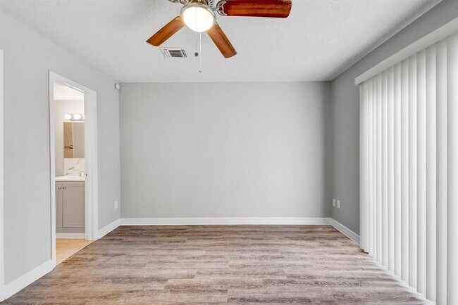 Building Photo - 128 Goodson Dr