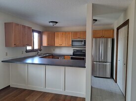Building Photo - 309 N 3rd Ave