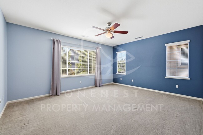 Building Photo - 611 Open Range Ln