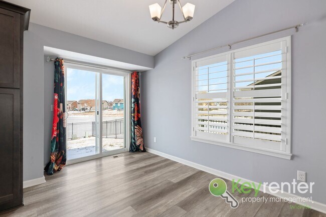 Building Photo - Newly Built 3 Bedroom Beauty: Lawn care and trash included!