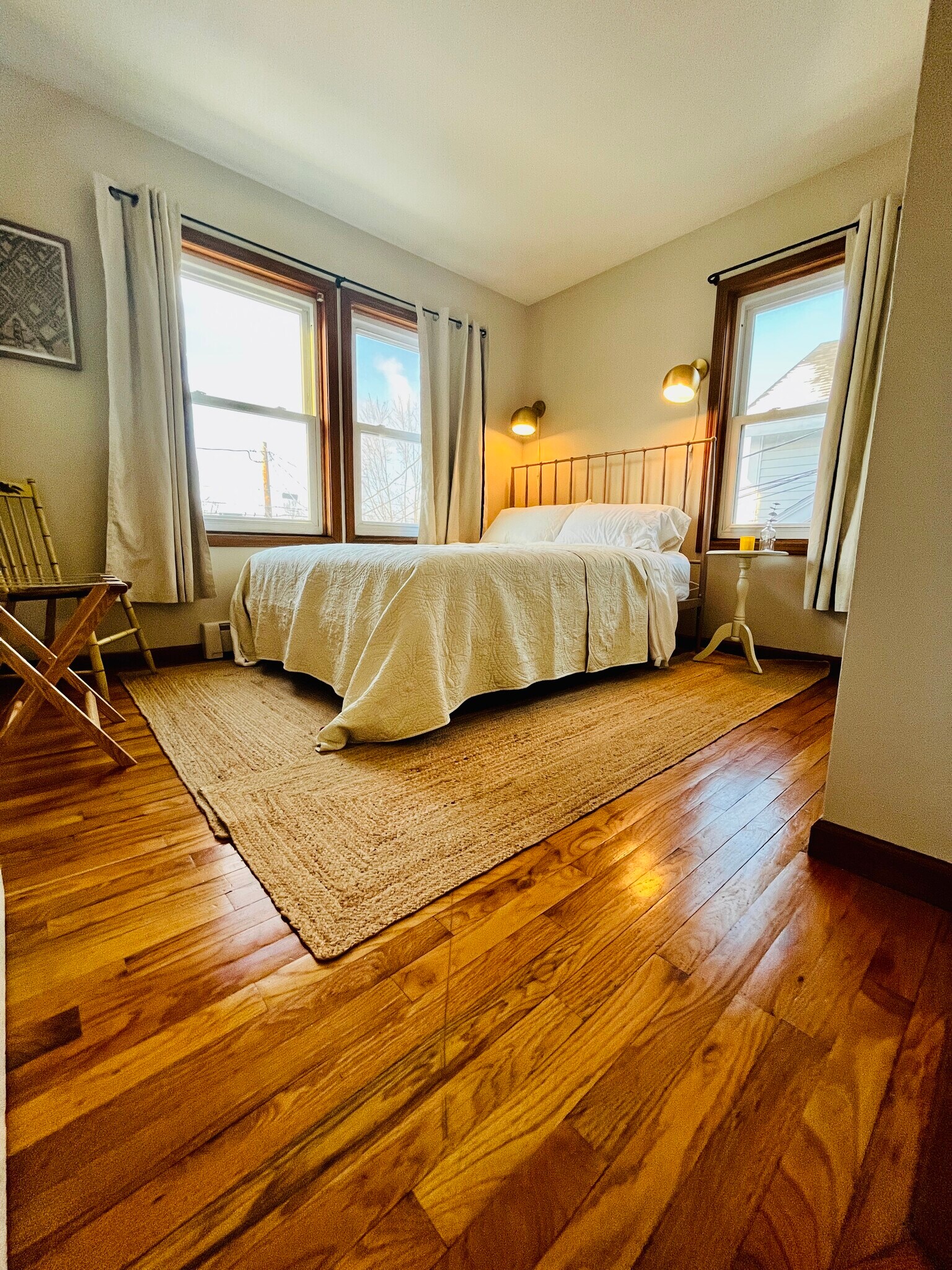 Larger bedroom - fits queen bed - 358 N Winooski Ave