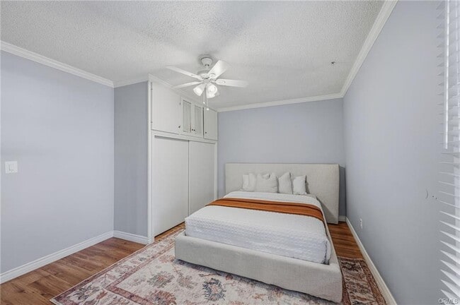 Building Photo - 23010 Hartland St