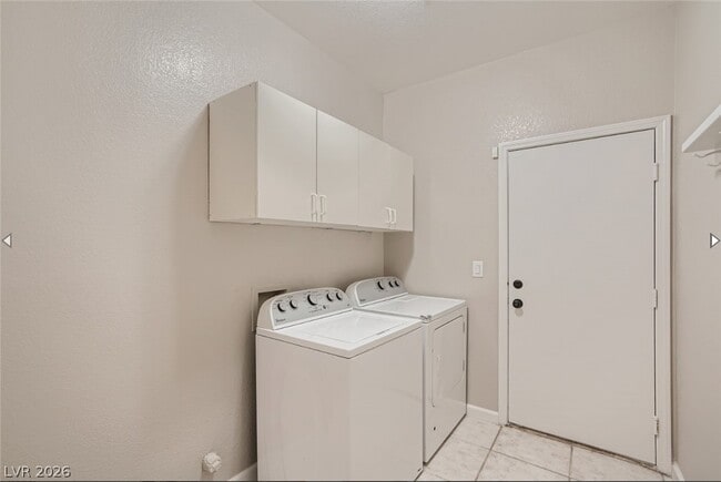 Building Photo - 401 Carlton Kay Pl