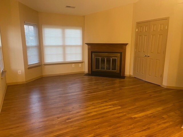 Building Photo - 1017 Shepherds Way