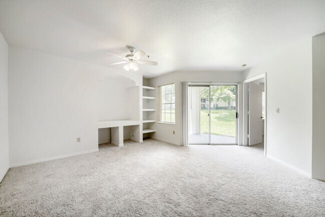 Building Photo - 7270 Westpointe Blvd
