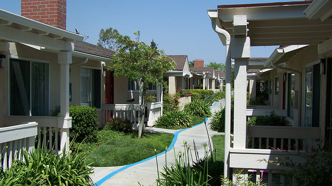 Building Photo - Arbor Villas