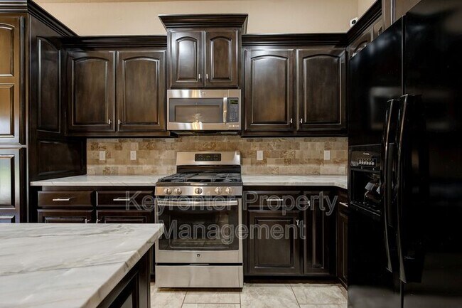 Building Photo - 204 SW 167th St