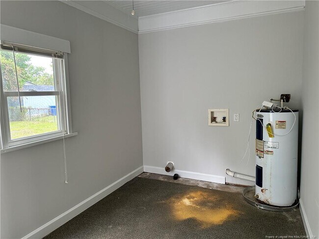 Building Photo - 409 Boundary Ln