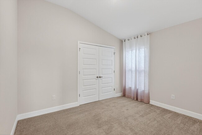 Building Photo - 8118 Merano Ave
