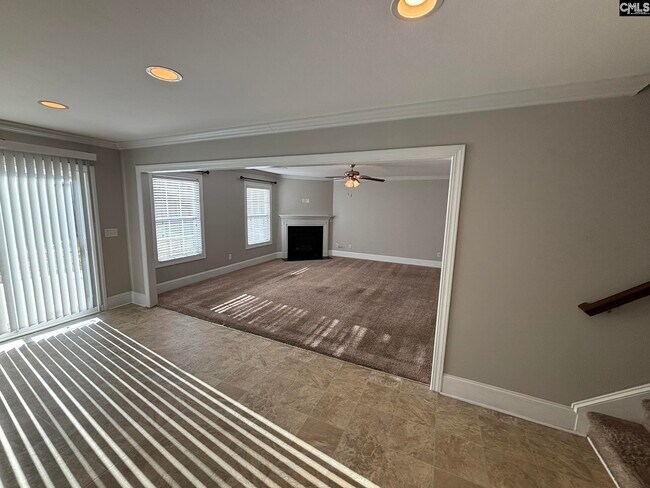 Building Photo - 716 Stonebury Cir